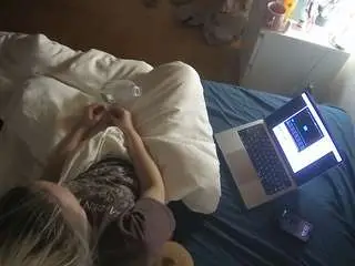 Voyeurcam-julmodels-greybed-2  live sex cam