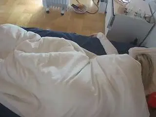 Voyeurcam-julmodels-greybed-2  live sex cam