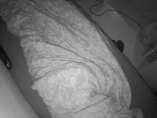 Voyeurcam-julmodels-greybed-2  live sex cam