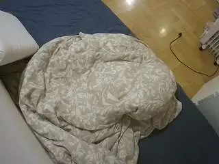 Voyeurcam-julmodels-greybed-2  live sex cam