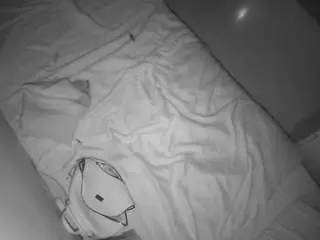 Voyeurcam-julmodels-greybed-2  live sex cam