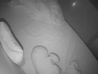 Voyeurcam-julmodels-greybed-2  live sex cam