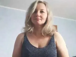 Edithmanning  live sex cam