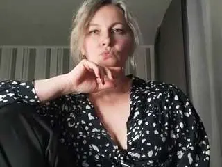 Edithmanning  live sex cam