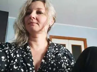 Edithmanning  live sex cam