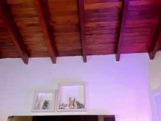 Emma-rossee  live sex cam