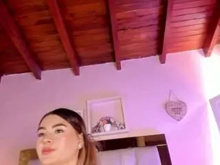 Emma-rossee  live sex cam