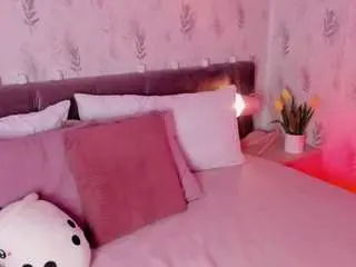 Emyliesander  live sex cam