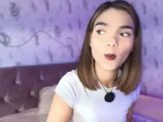 Emyliesander  live sex cam