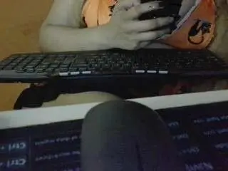 Krizma  live sex cam