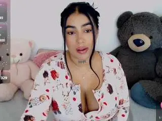 Luii-99  live sex cam
