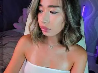 Milemissu  live sex cam