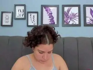 Rebecahernandezz  live sex cam