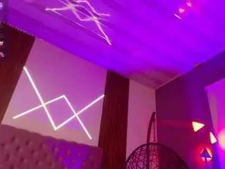 Rihanarose  live sex cam