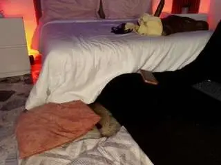 Rihanarose  live sex cam