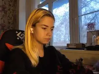 Zolaheimrich  live sex cam