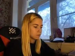 Zolaheimrich  live sex cam