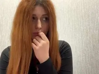 Agustinagilliland  live sex cam