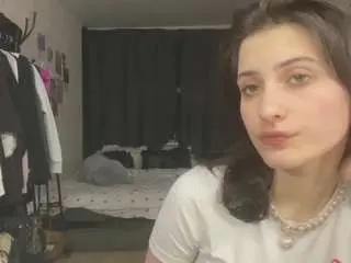 Cristalcedano  live sex cam