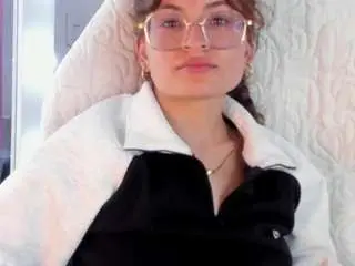 Emilyfiorii  live sex cam