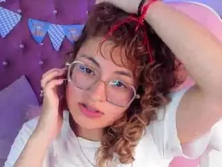 Emilyfiorii  live sex cam