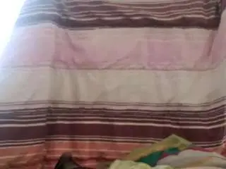 Juicyyy18girl  live sex cam