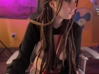 Maeveee  live sex cam