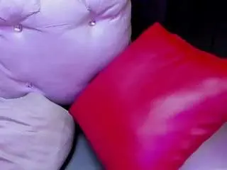 Sarahagen  live sex cam