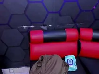 Sarahagen  live sex cam