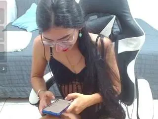 Saraxwhite22  live sex cam