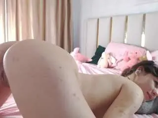 Sweety-bunny  live sex cam