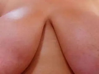 Timk-bella  live sex cam