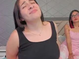 Charylin  live sex cam
