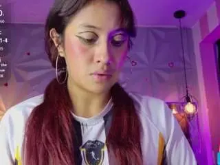 Leyla-collinss  live sex cam