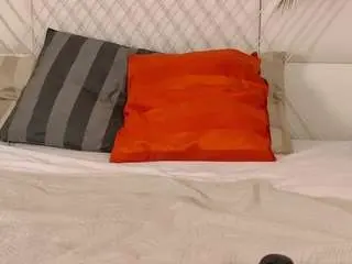Milla-sweet  live sex cam