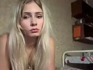 Remedioshinegardner  live sex cam