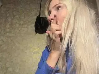 Remedioshinegardner  live sex cam