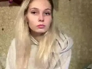 Remedioshinegardner  live sex cam