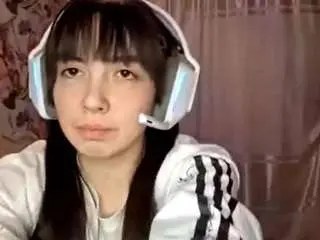 Denesebadlam  live sex cam