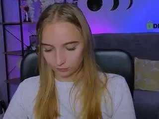 Keylas-moan  live sex cam