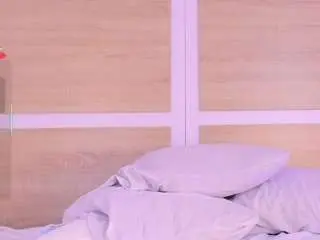 Niickypurple  live sex cam