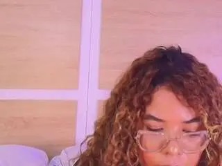 Niickypurple  live sex cam