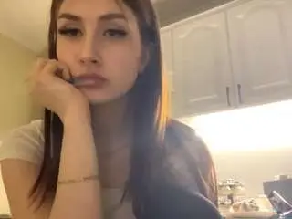 Saraihaddow  live sex cam