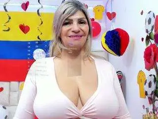 Celeste-lincon  live sex cam