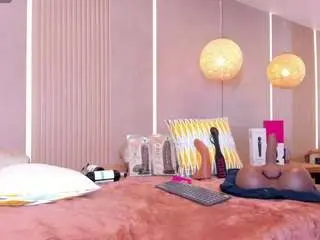 Sabrina-shark  live sex cam