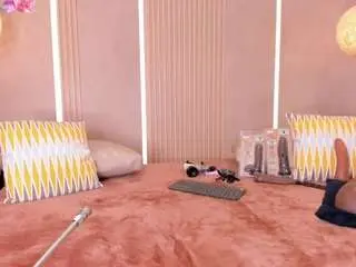 Sabrina-shark  live sex cam