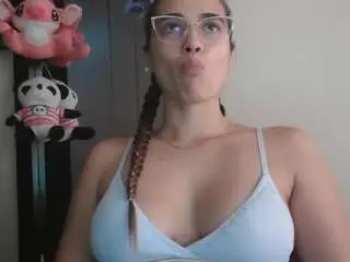 Trianabell  live sex cam