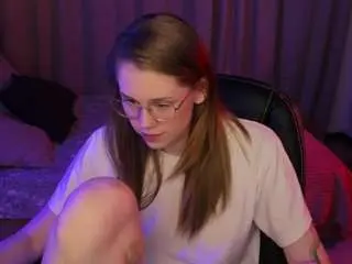Alison-doo  live sex cam