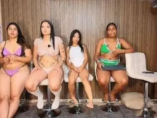 Dayannawins  live sex cam