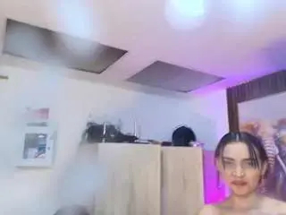 Dayannawins  live sex cam